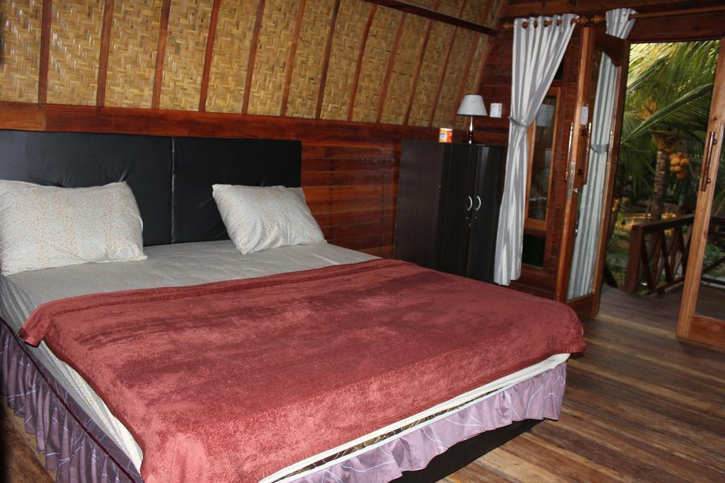 Bronze Hotel