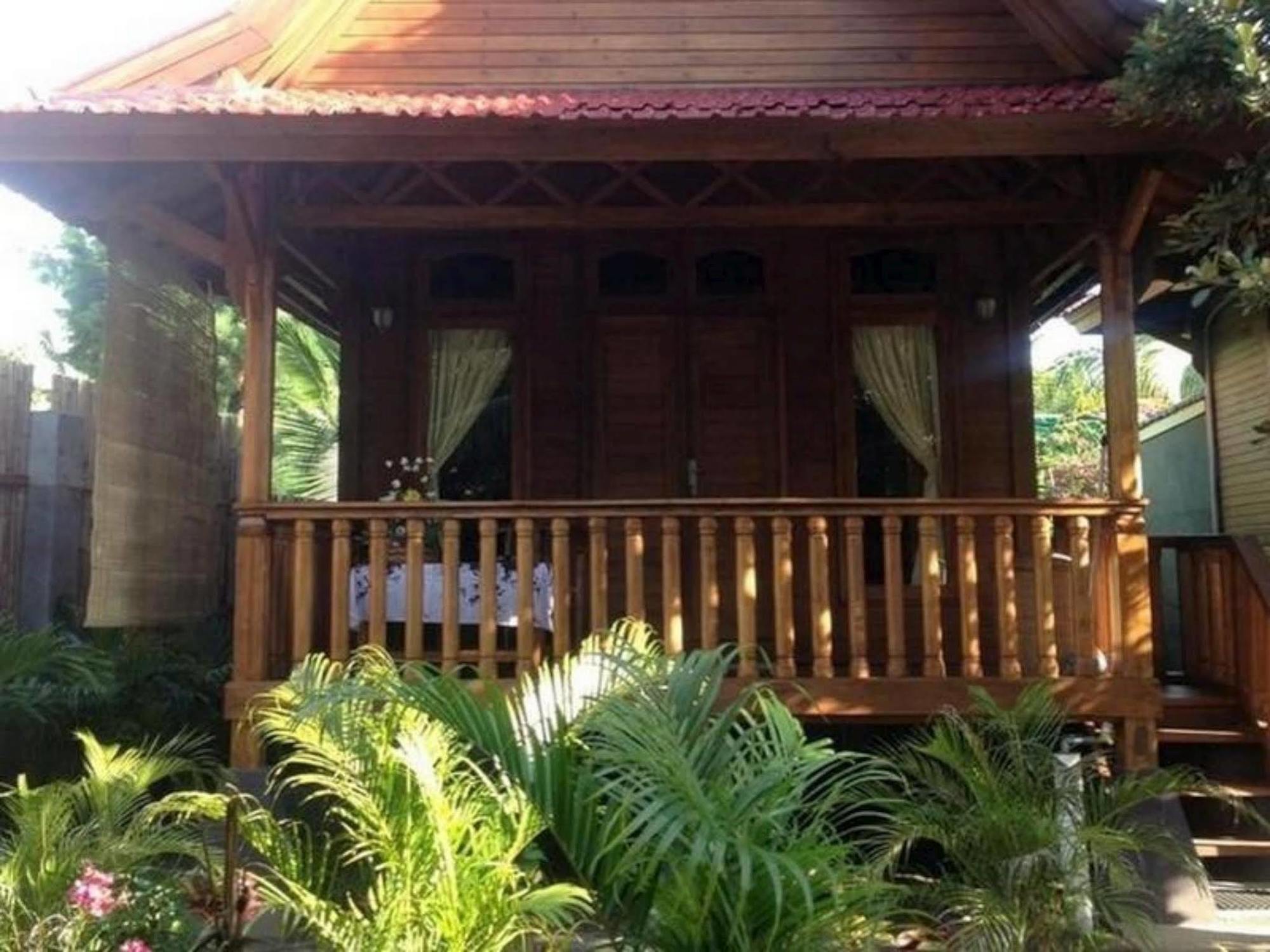 Hotel Bronze
